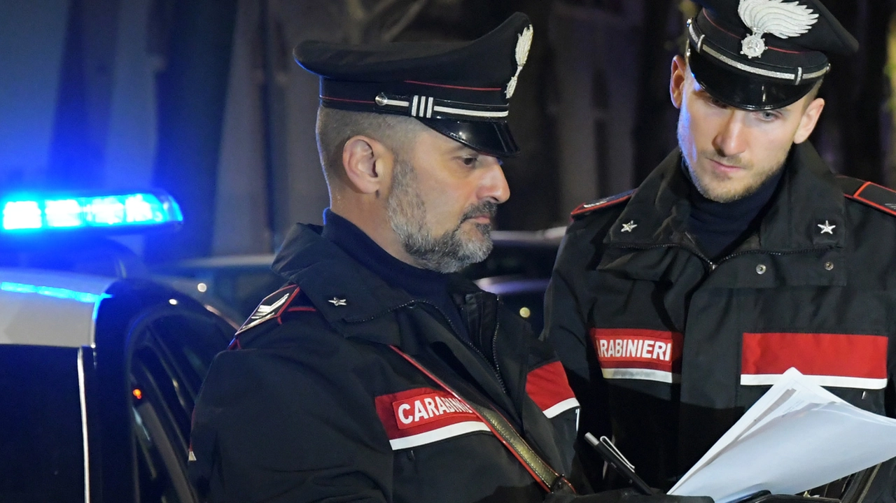 Il ragazzo accusato di tentato omicidio si è rivolto ai carabinieri denunciando di essere stato aggredito Il ragazzo accusato di tentato omicidio si è rivolto ai carabinieri denunciando di essere stato aggredito