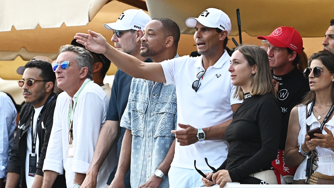Will Smith, 55 anni, e Rafa Nadal, 38 anni, in tribuna a Cernobbio e nell’abitacolo delle loro imbarcazioni A destra la calciatrice del Como Alia Guagni e la Ceo Elena Mirandola Will Smith, 55 anni, e Rafa Nadal, 38 anni, in tribuna a Cernobbio e nell’abitacolo delle loro imbarcazioni A destra la calciatrice del Como Alia Guagni e la Ceo Elena Mirandola