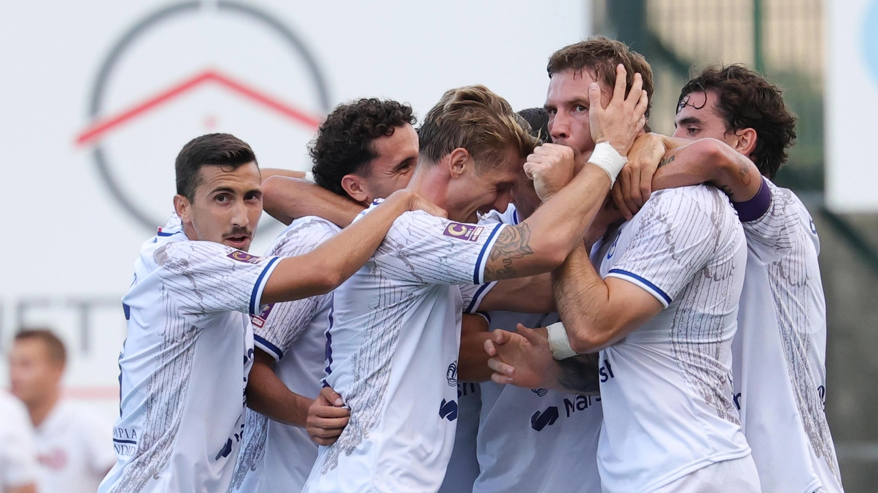 Esultanza dei giocatori. dopo il gol dello 0-1. nel primo tempo Esultanza dei giocatori. dopo il gol dello 0-1. nel primo tempo