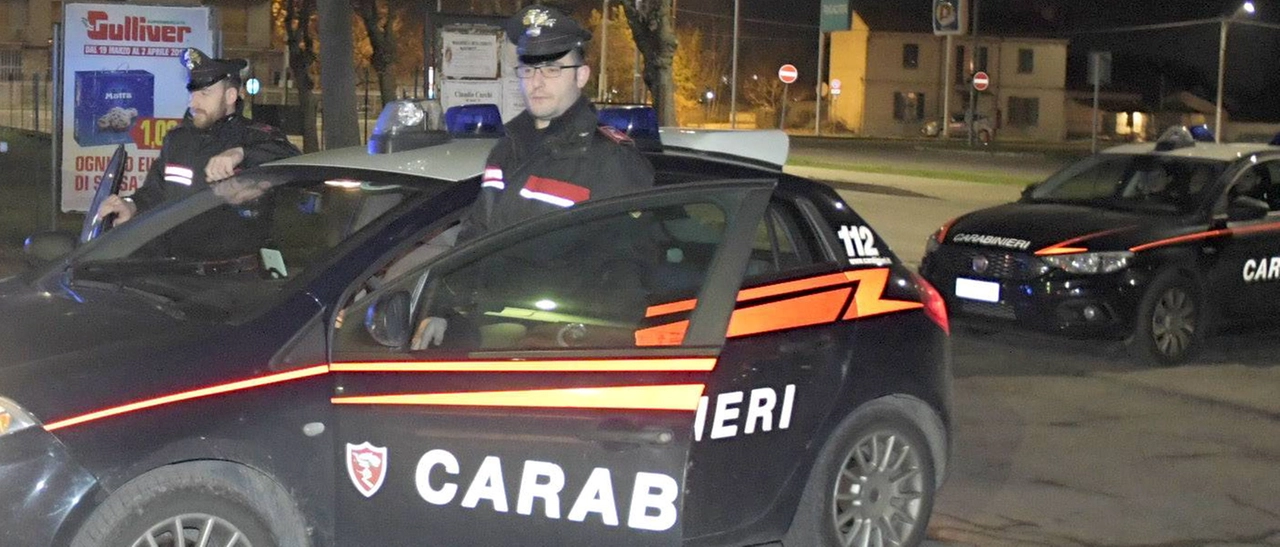 Cura Carpignano, ladri al bar-tabaccheria: l'antifurto a fumogeni li mette in fuga