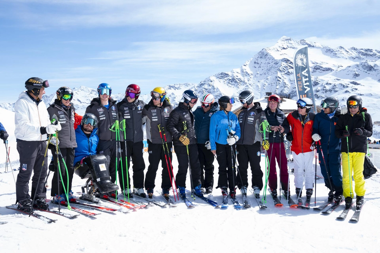 "Sciare per la vita", in programma a Santa Caterina Valfurva il 12 e 13 Aprile 2025, è un'iniziativa che unisce la passione per lo sport alla solidarietà (Credits: Costantina Pozzi)