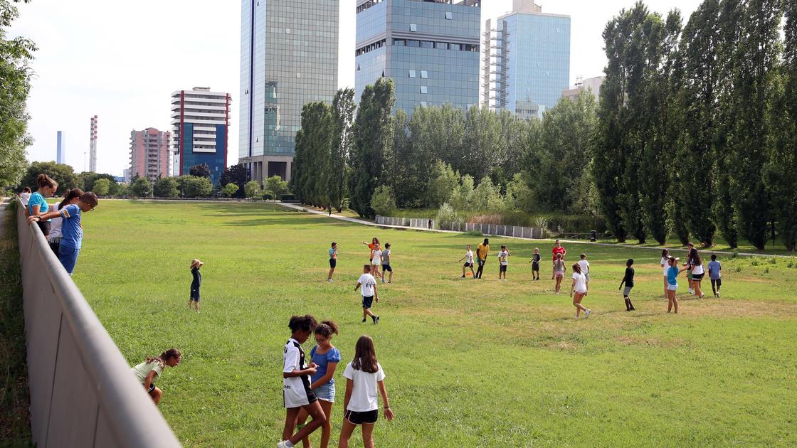 Brescia, il rilancio del parco Tarello parte dalle Gloriette: “Basta degrado e criminalità” Brescia, il rilancio del parco Tarello parte dalle Gloriette: “Basta degrado e criminalità”