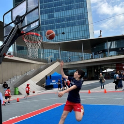 Basket for Kids 2025, canestri per combattere leucemie e linfomi infantili: ogni tiro vale un euro