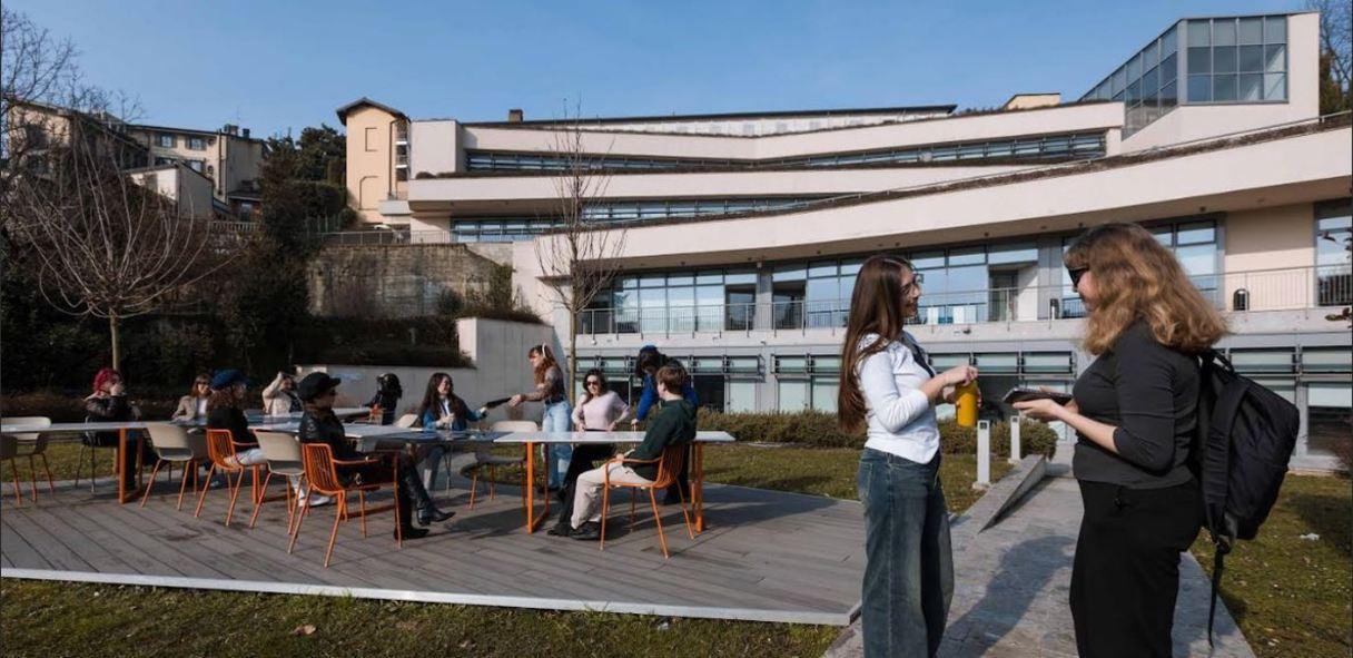 Università di Bergamo. Occupazione dei laureati e internazionalizzazione spingono in alto la qualità Università di Bergamo. Occupazione dei laureati e internazionalizzazione spingono in alto la qualità