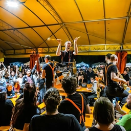 Birra e musica nel weekend a Cascina Costa Alta