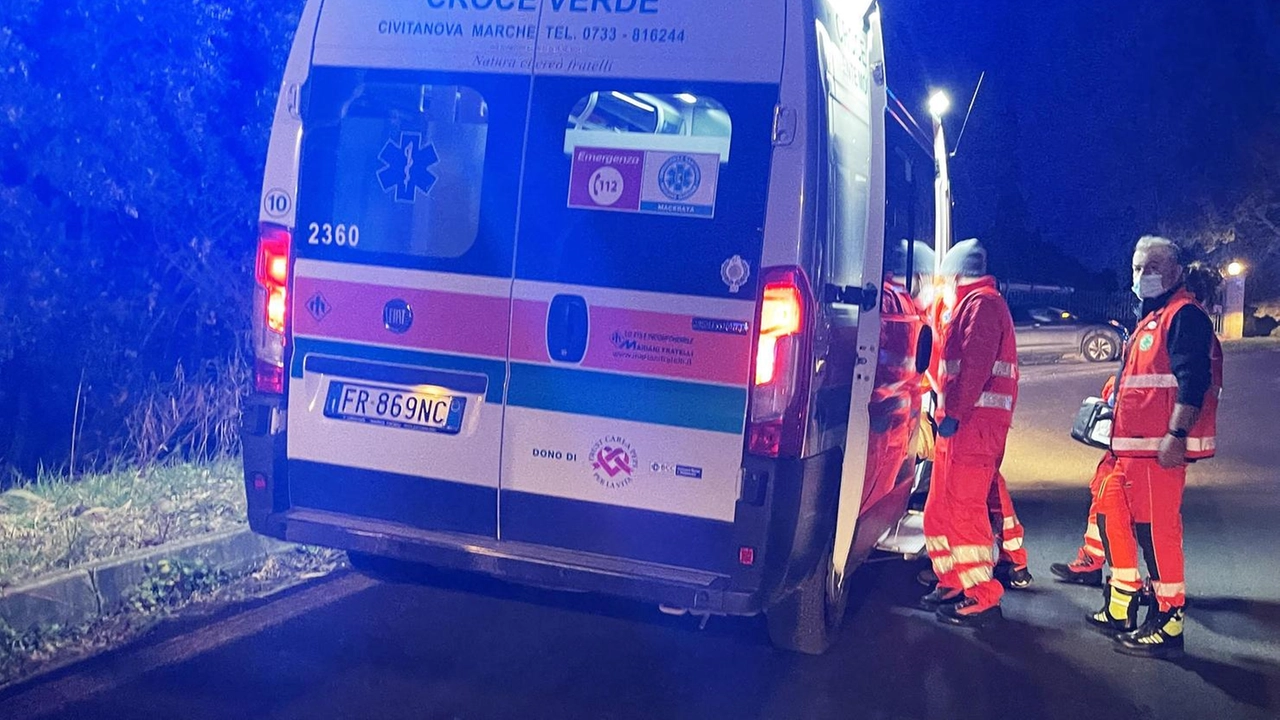 RESCALDINA (Milano) Risponde al nome di Malek Dhifaoui la vittima dell’incidente sulla provinciale Saronnese: classe 1999, senza fissa dimora ma... RESCALDINA (Milano) Risponde al nome di Malek Dhifaoui la vittima dell’incidente sulla provinciale Saronnese: classe 1999, senza fissa dimora ma...