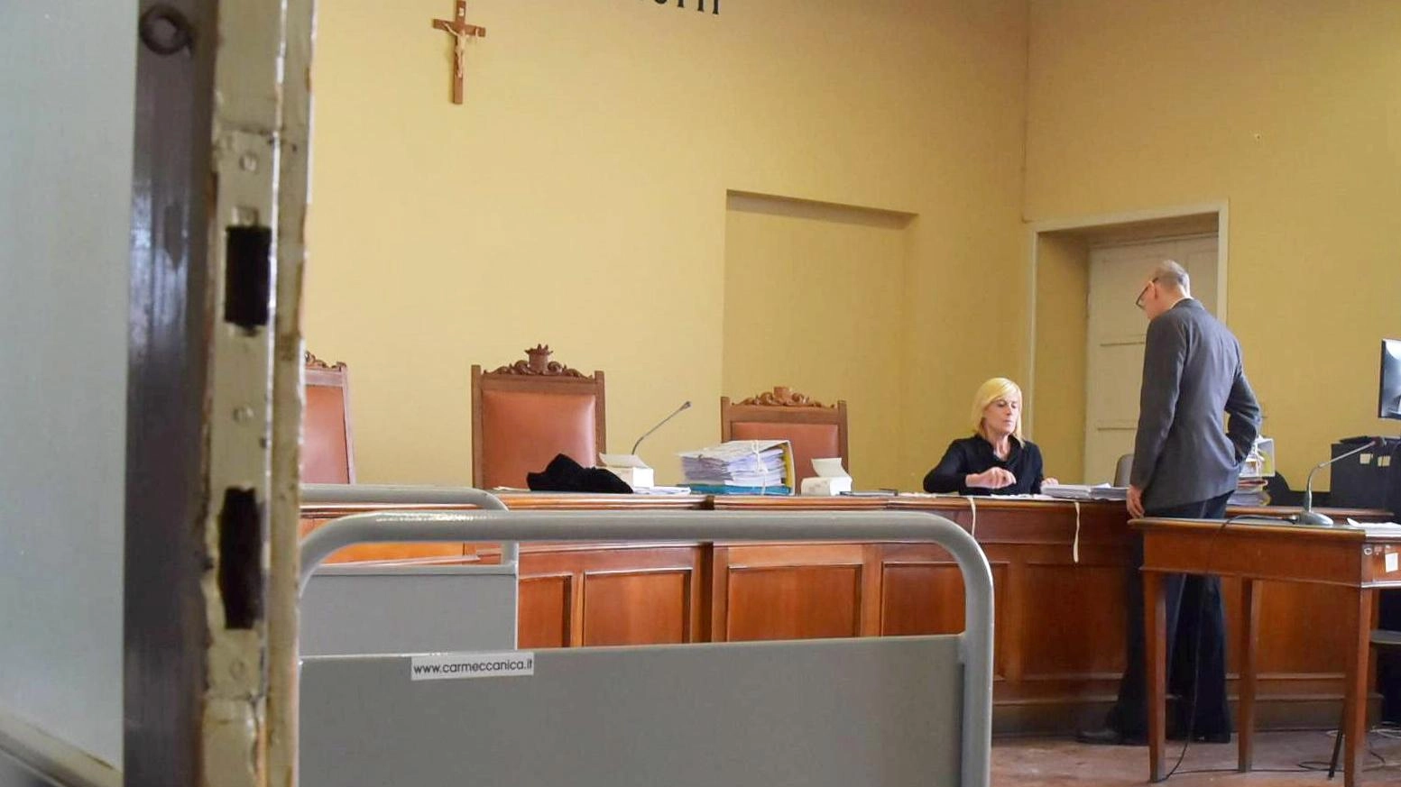 Trentacinquenne della provincia di Pavia assolto per particolare tenuità del fatto in caso di ricettazione di uno smartphone rubato. Procura chiedeva 8 mesi, ma giudice ha deciso diversamente.
