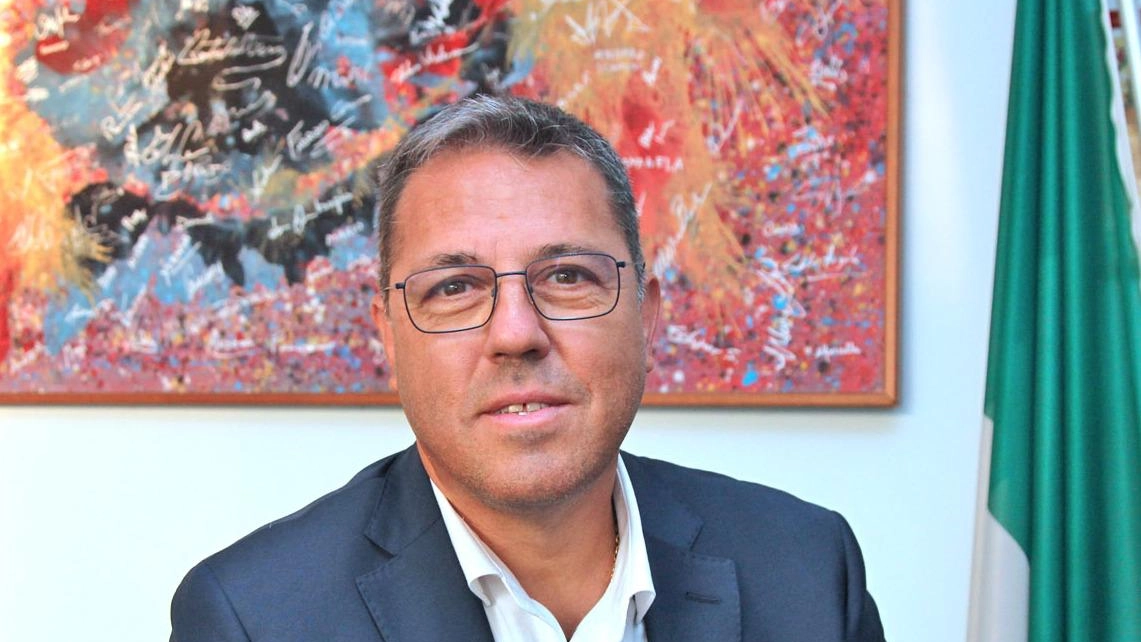 Pierluigi Costanzo sindaco di Pieve ha annunciato una mozione al Consiglio sul caso superbonus Pierluigi Costanzo sindaco di Pieve ha annunciato una mozione al Consiglio sul caso superbonus