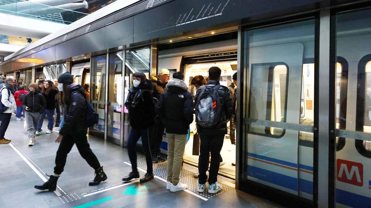 Meno soldi per la metro: il Governo ha previsto di ridurre da 10 a 9 milioni il contributo per i prossimi tre anni Meno soldi per la metro: il Governo ha previsto di ridurre da 10 a 9 milioni il contributo per i prossimi tre anni
