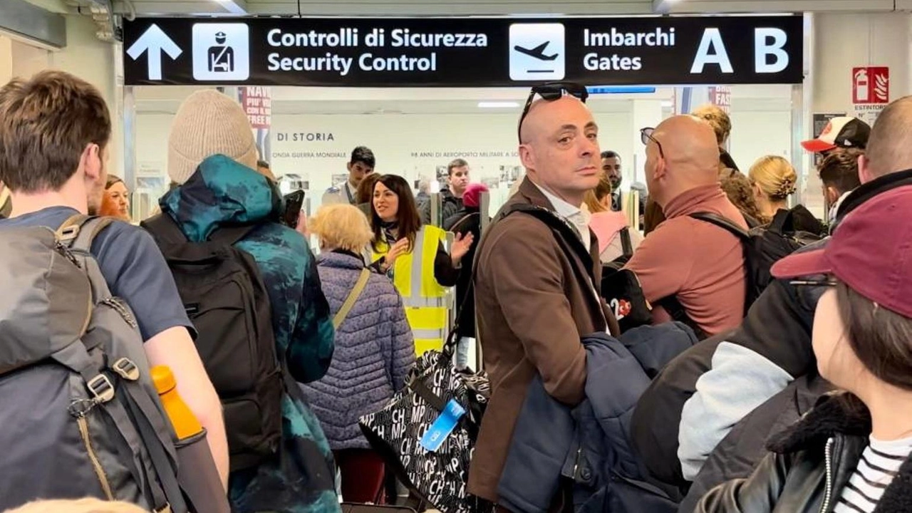 Ministro in contatto con i soggetti coinvolti a partire da Enav Ministro in contatto con i soggetti coinvolti a partire da Enav