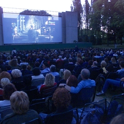 Cinema sotto le stelle con “Troppo Cattivi 2“