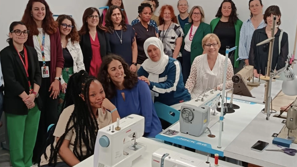 Il progetto è stato pensato per offrire una nuova opportunità di crescita e autonomia a donne in condizioni di fragilità Il progetto è stato pensato per offrire una nuova opportunità di crescita e autonomia a donne in condizioni di fragilità