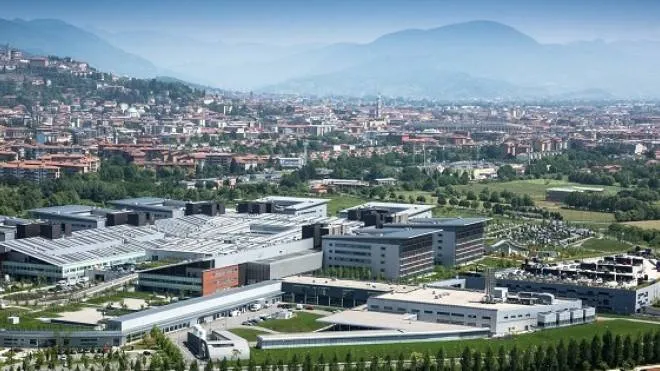 L'ospedale Papa Giovanni XXIII di Bergamo