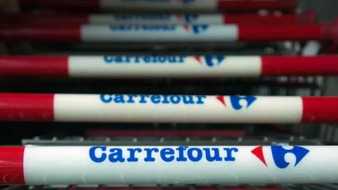Carrefour non riapre a Cascia dopo sisma (foto Ansa)