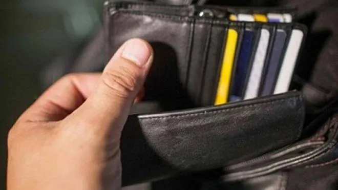 Rubare un portafoglio