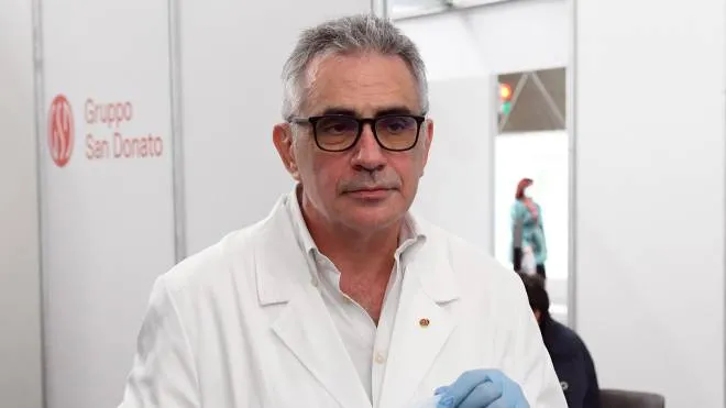 Il virologo Fabrizio Pregliasco, direttore sanitario dell’Irccs Galeazzi di Milano