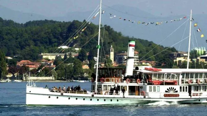 Navigazione sul Verbano: c’è un nuovo orario per. offrire più opportunità per scoprire le bellezze del lago Maggiore con gite di giornata, visite culturali e naturalistiche