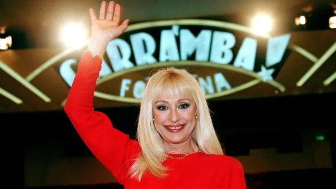 Raffaella Carra presenta ''Carramba che fortuna'' il 30 settembre 1998 . CLAUDIO ONORATI/ANSA