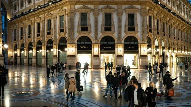 Prosegue il percorso di valorizzazione degli affitti in Galleria Vittorio Emanuele. Sotto lo chef Carlo Cracco