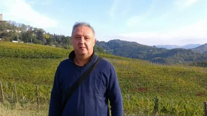 Roberto Donzelli, milanese, 59 anni, morto nello schianto ieri all’alba