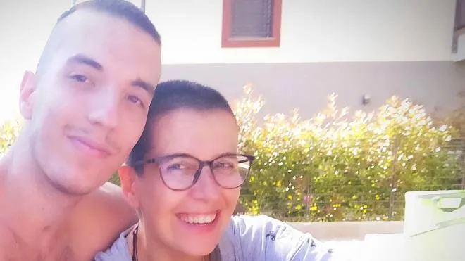 Luca Castiglioni con la mamma Chiara Taverna: la loro vita è cambiata dopo quanto accaduto nella notte tra il 26 e il 27 luglio del 2019 a un compleanno a Nerviano