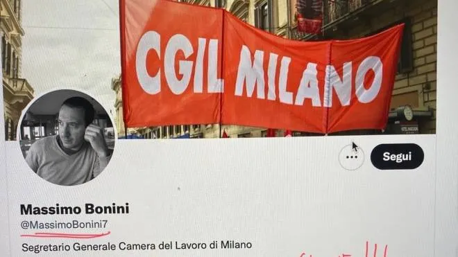 Il segretario generale della Cgil di Milano Massimo Bonini e il clone del suo profilo Twitter
