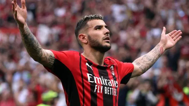 AC Milan�s Theo Hernandez  jubilates  after scoring goal of 2 to 0 during the Italian serie A soccer match between AC Milan and Atalanta at Giuseppe Meazza stadium in Milan, 15 May 2022.
ANSA / MATTEO BAZZI