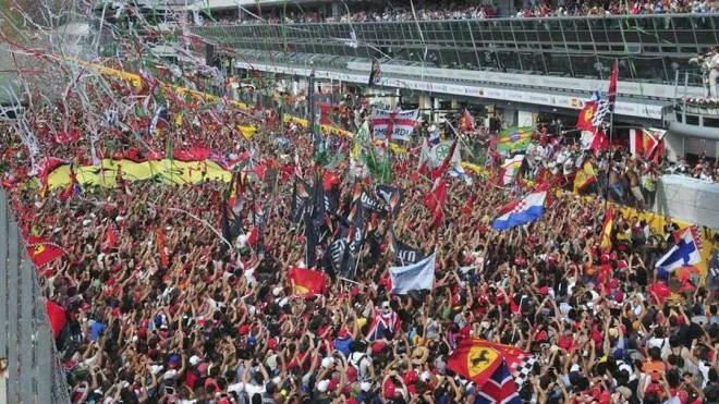 Tifosi in festa all'Autodromo di Monza