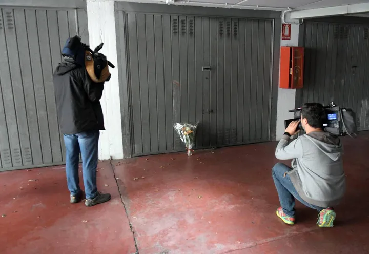 Il box dove fu ucciso il pensionato Donato Carbone quasi tre anni fa