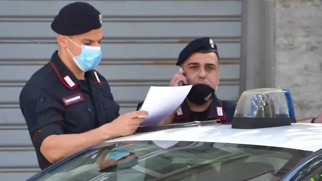 Legnano arresti carabinieri posto controllo