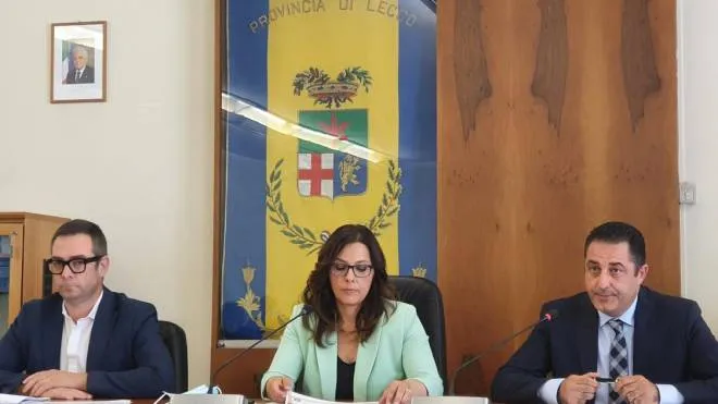 La presidente della Provincia, Alessandra Hofmann con. Stefano Simonetti e. Nicola Oteri