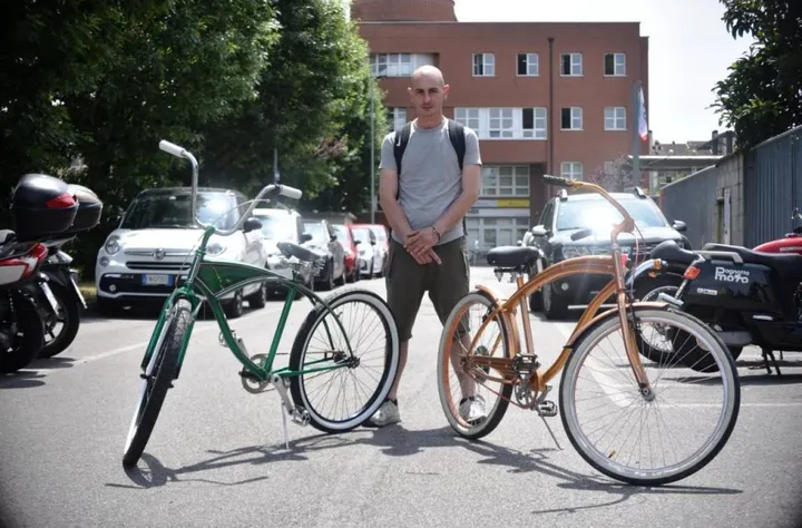 Luca Brunacci recupera vecchie bici e moto dandogli un look in stile americano