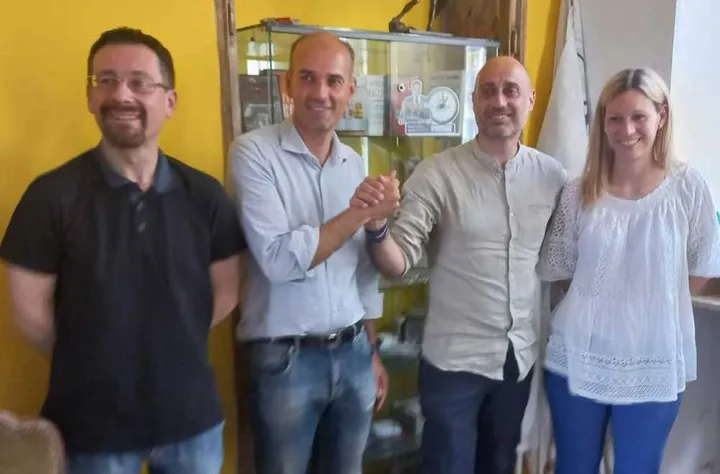 La Lega festeggia la vittoria di larga misura del sindaco uscente Santambrogio