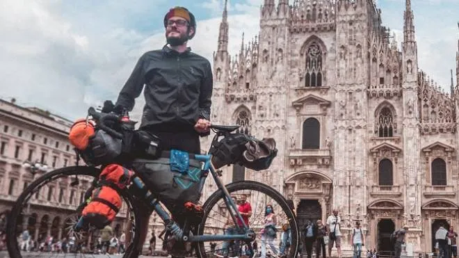 Pietro Franzese, 27 anni, youtuber e influencer della bicicletta e dei viaggi