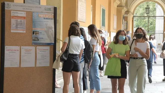 L’Università di Pavia garanzia di occupazione nel rapporto di AlmaLaurea
