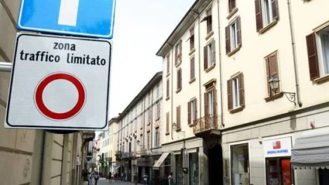 Zona a traffico limitato a Lecco