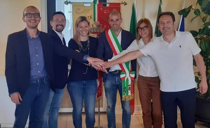 Da sinistra il nuovo entrato Andrea Boga, Fabio Mariani, Alessia Villa Luca Santambrogio, Stefania Tagliabue e Andrea Bonacina