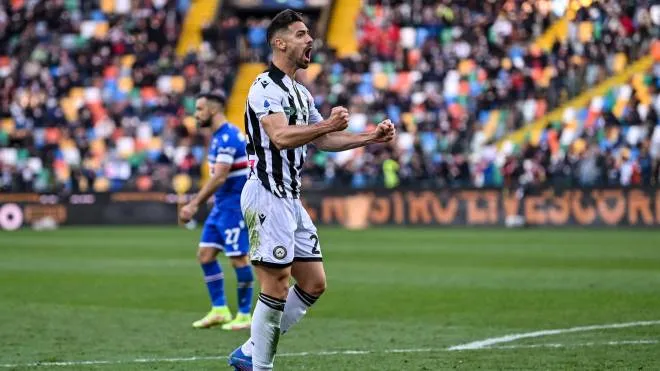 Udinese’s Pablo Mari celebrates a victory at the end of match during the italian soccer Serie A match Udinese Calcio vs UC Sampdoria at the Friuli - Dacia Arena stadium in Udine, Italy, 05 March 2022
ANSA/ALESSIO MARINI