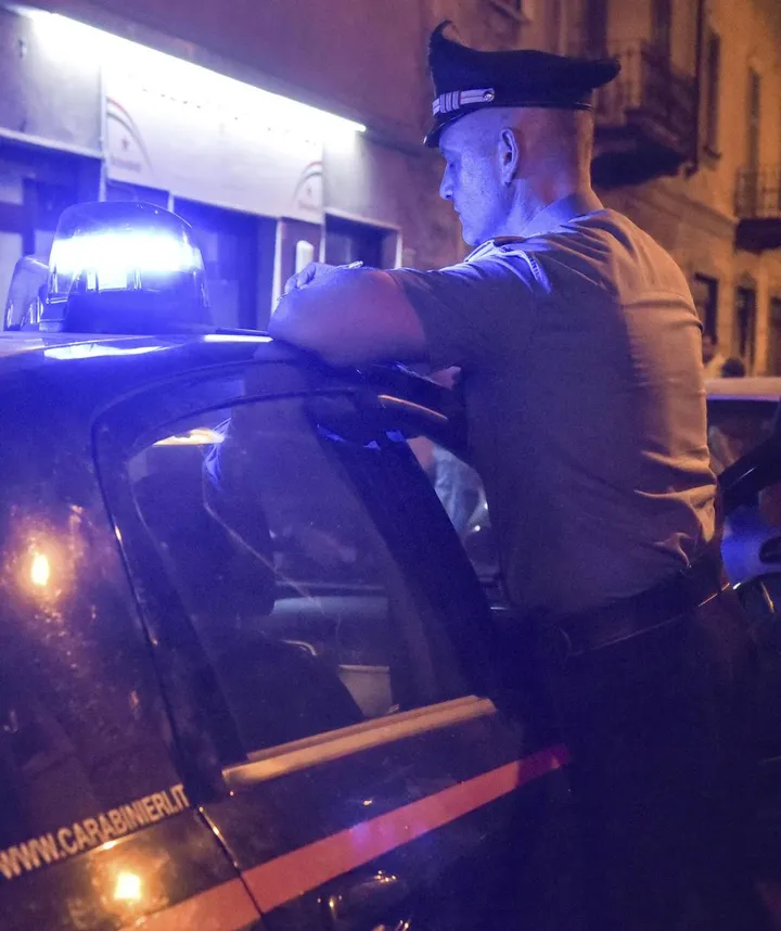 Il ventinovenne di origine marocchina è stato arrestato dai carabinieri del Radiomobile