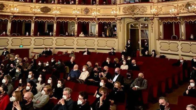 Il Teatro Amilchere Ponchielli ha aperto la prevendita dei biglietti per la stagione lirica in programma da ottobre a gennaio