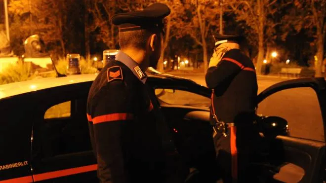 Scatta l’allarme: carabinieri in azione
