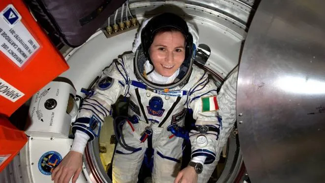 epa04789921 An undated handout photo provided by the National Aeronautics and Space Administration (NASA) on 08 June 2015 of European Space Agency (ESA) astronaut Samantha Cristoforetti, of Italy, checking her Sokol pressure suit in preparation for the Expedition 43 crew's departure from the International Space Station ISS after 6 1/2 months in space. Since 06 June 2015, Cristoforetti holds the record for the longest single spaceflight for a woman, a record previously held by NASA astronaut Sunita Williams with 195 days after Expedition 33. Cristoforetti also holds the record for the longest uninterrupted spaceflight of an ESA astronaut, NASA said in its press release. Cristoforetti and fellow Expedition 43 crew members Terry Virts of NASA and Anton Shkaplerov of Roscosmos are scheduled to return to Earth on 11 June 2015.  EPA/ESA/NASA/HANDOUT MANDATORY CREDIT: ESA/NASA HANDOUT EDITORIAL USE ONLY