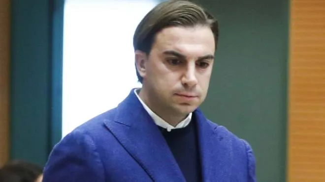 Giacomo Bozzoli è stato condannato in primo grado per l’omicidio volontario dello zio Mario e la distruzione del cadavere nel forno della fonderia di famiglia