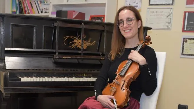 Francesca Raimondi è insegnante di violino e psicologa dello sviluppo