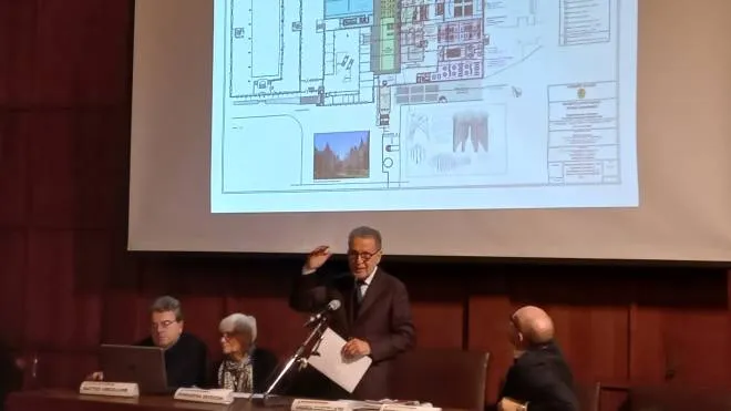 Andrea Cancellato illustra il progetto dell'ex Linificio
