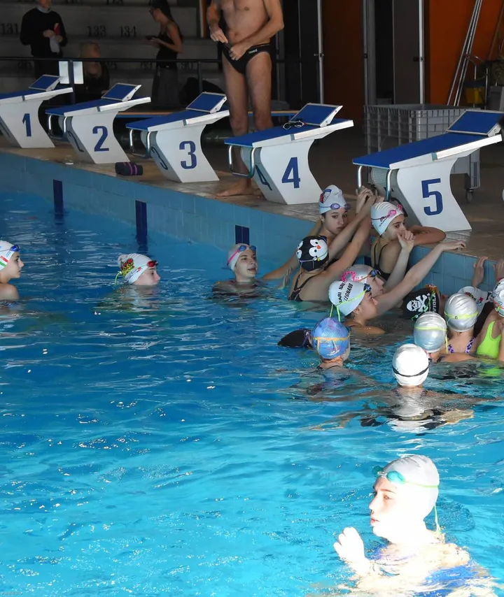 I problemi per l’impianto natatorio di Busto Arsizio sembrano non finire mai (foto d’archivio)