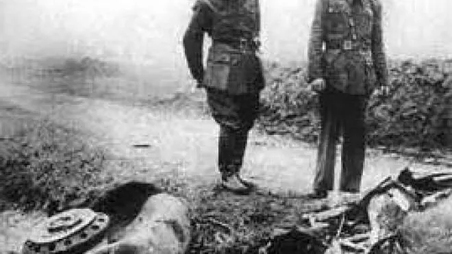 Una foto della tragedia del 24 ottobre 1942 raccontata nel libro di Damiano Giovanni Dalerba