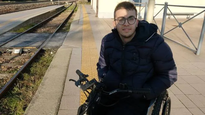 Davyd Andryiesh, 21 anni, studente universitario e campione di handbike vive a Villasanta e difende la sua voglia di autonomia