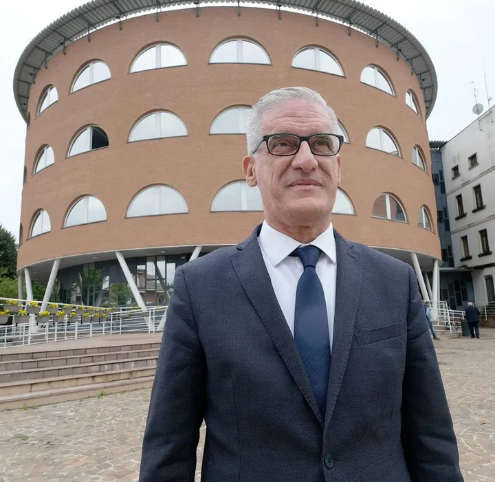 Il sindaco Antonio Romeo ha ribadito ai genitori l’intenzione di tenere in piena efficienza il centro sportivo comunale
