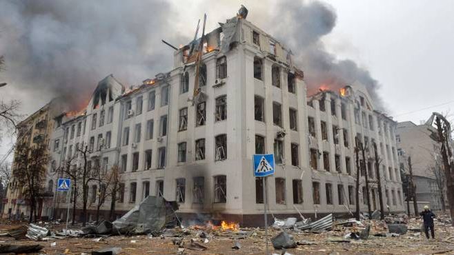 L&#39;Università di Kharkiv colpita dai missili russi